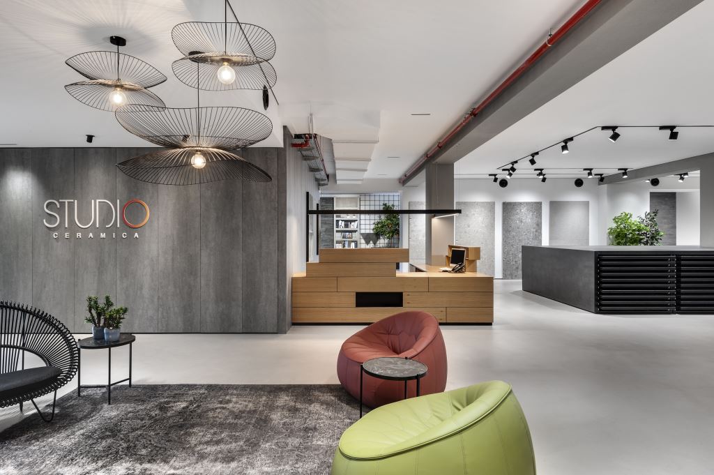 עיצוב אולם תצוגה - דורית סלע